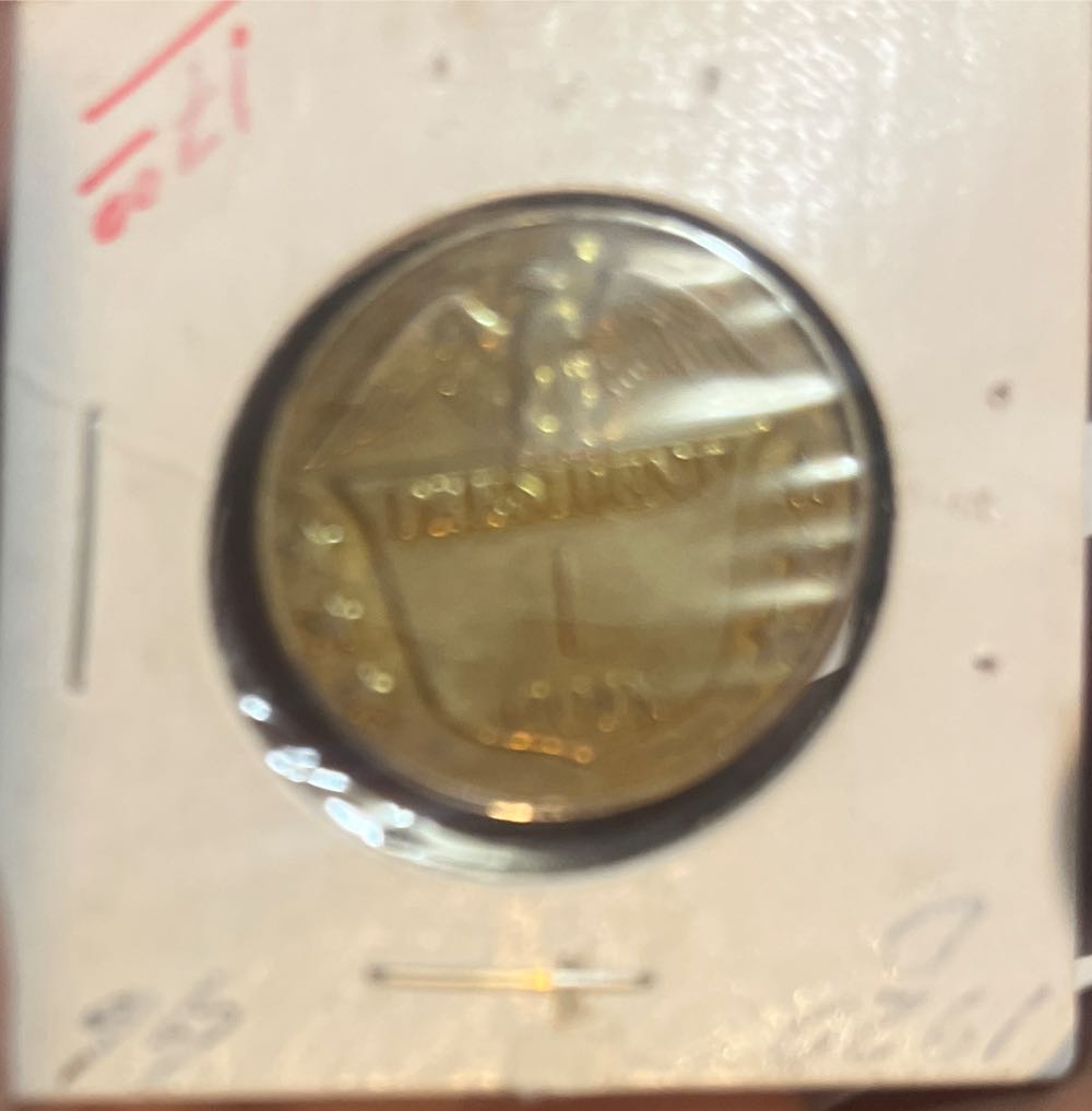 President George Washington $1 Coin  coin collectible - Main Image 2