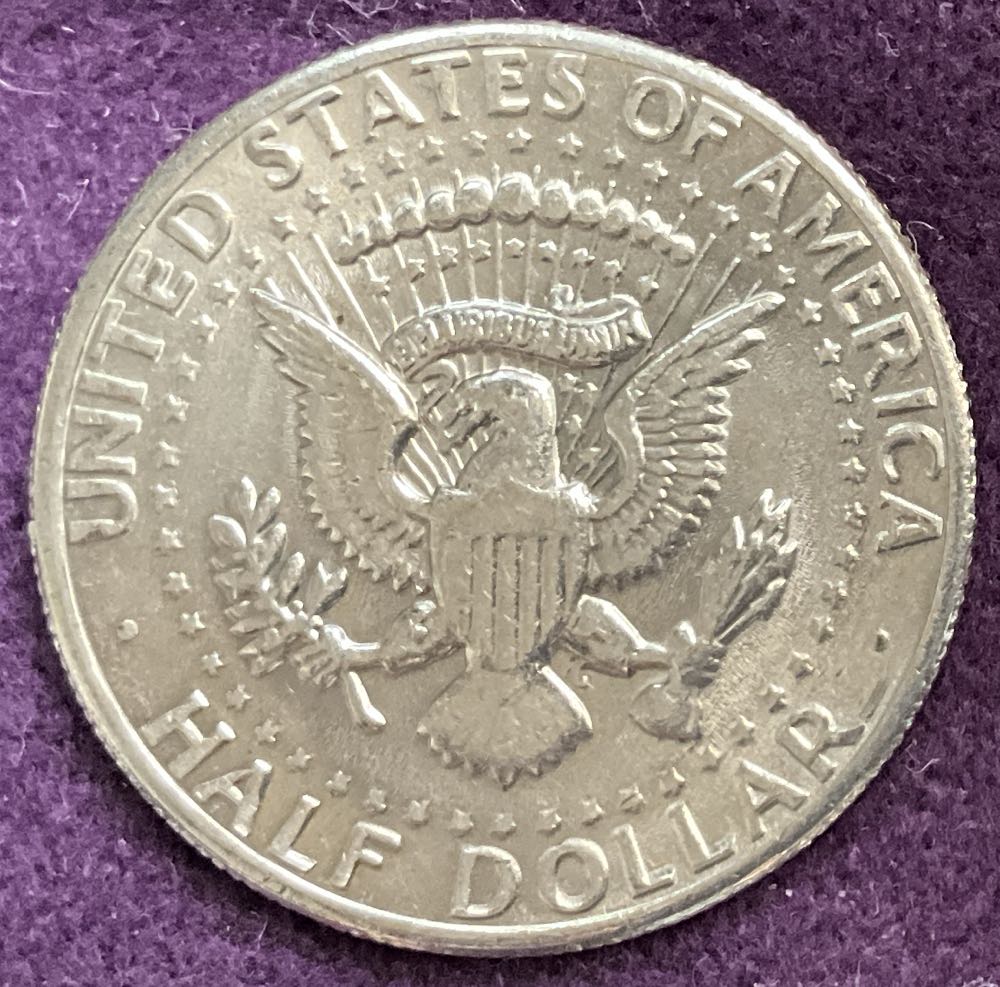 Half Dollar JFK 1972 D 8  coin collectible - Main Image 2