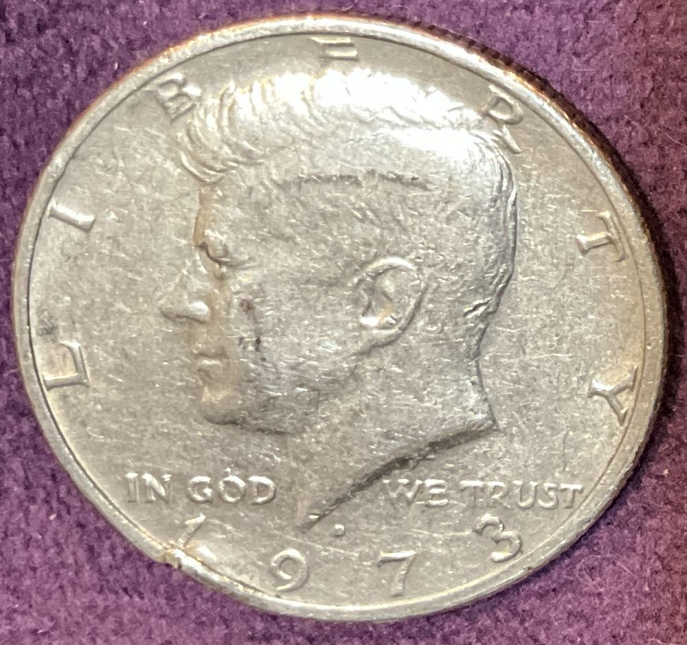 Fanattik Transformers 40th Anniversary Autobot Medallion