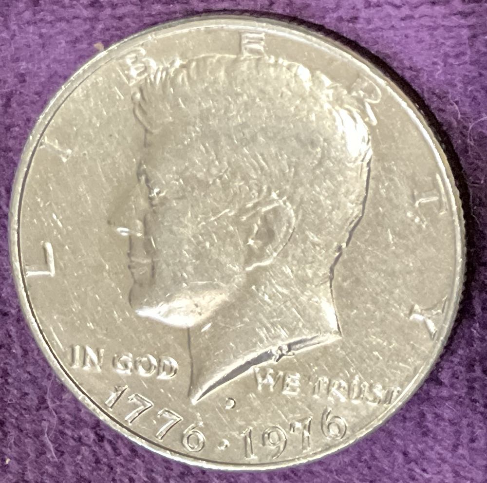 1968 Mardi Gras Mecca Dimar World of Fantasy Token