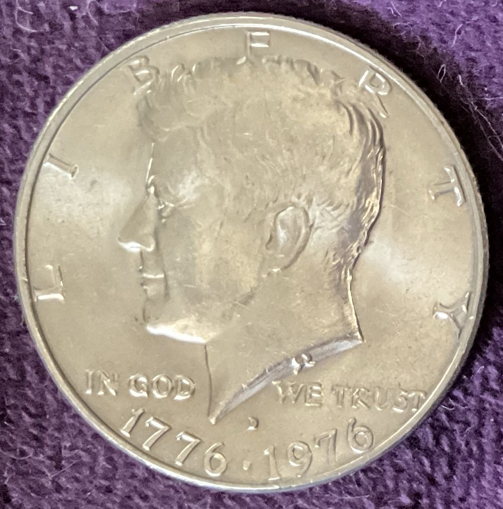 Half Dollar JFK 1976 D Bi-Centennial 16  coin collectible - Main Image 3