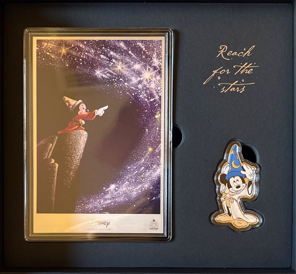 Disney - Fantasia Mickey Mouse  coin collectible - Main Image 3