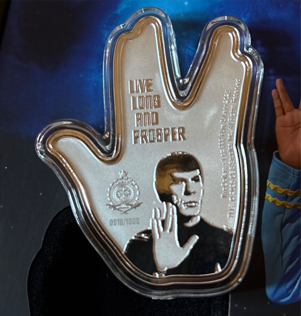 Star Trek - The Vulcan Salute  coin collectible - Main Image 4