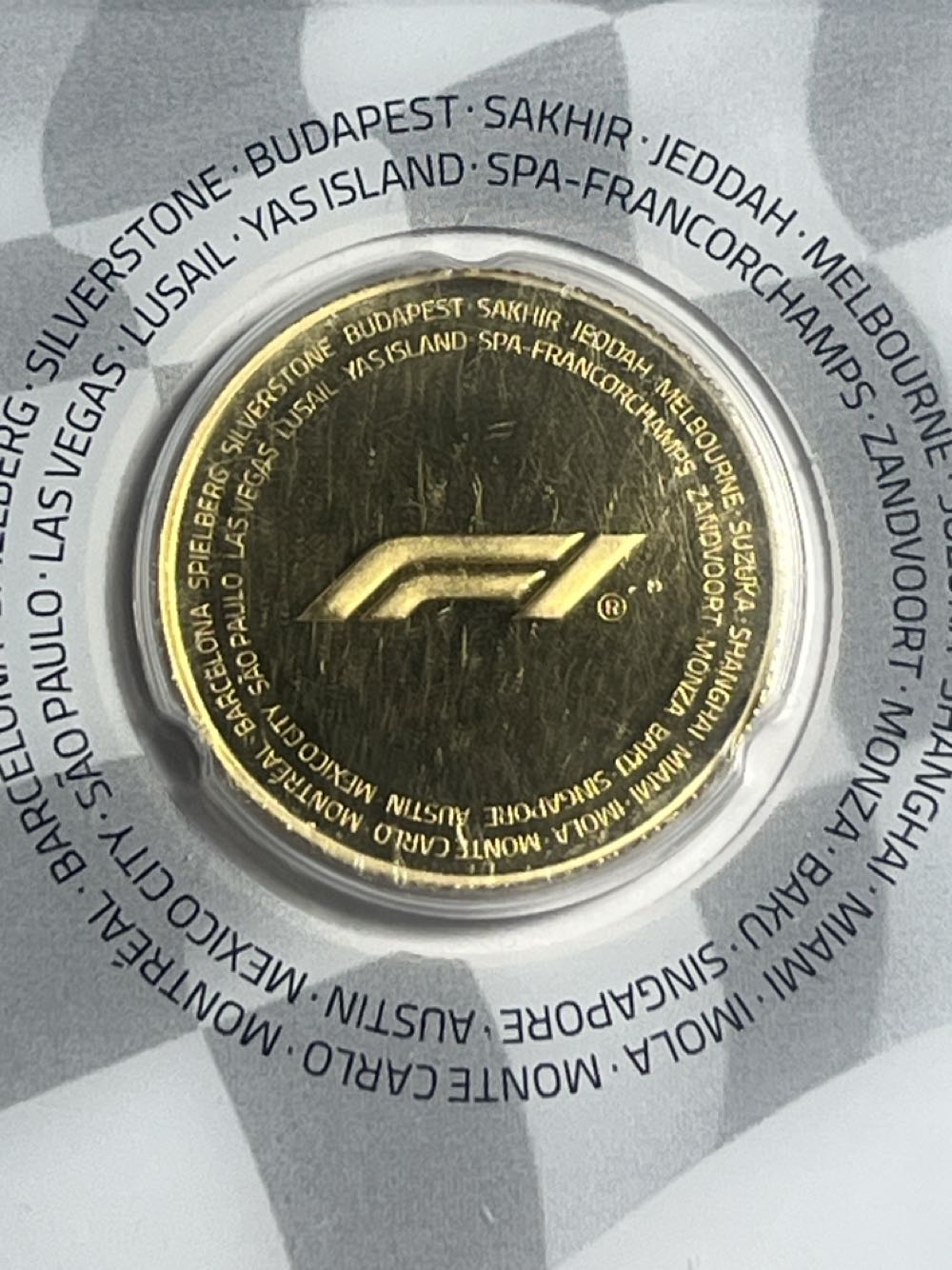 Formula 1 - 1/4 OZ 24Kt 999.9% Gold  coin collectible - Main Image 2