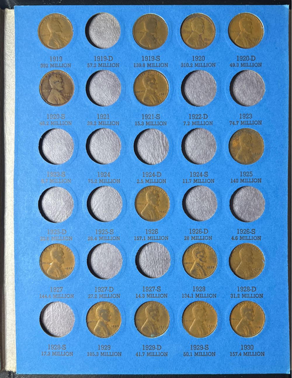 Lincoln Cent Collection 1909 to 1940 Number One  coin collectible - Main Image 3
