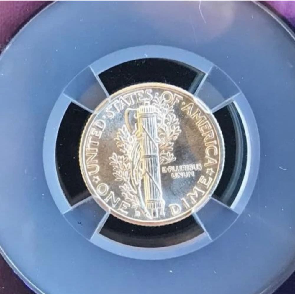 Mercury Dime 1942-D Silver  coin collectible - Main Image 3