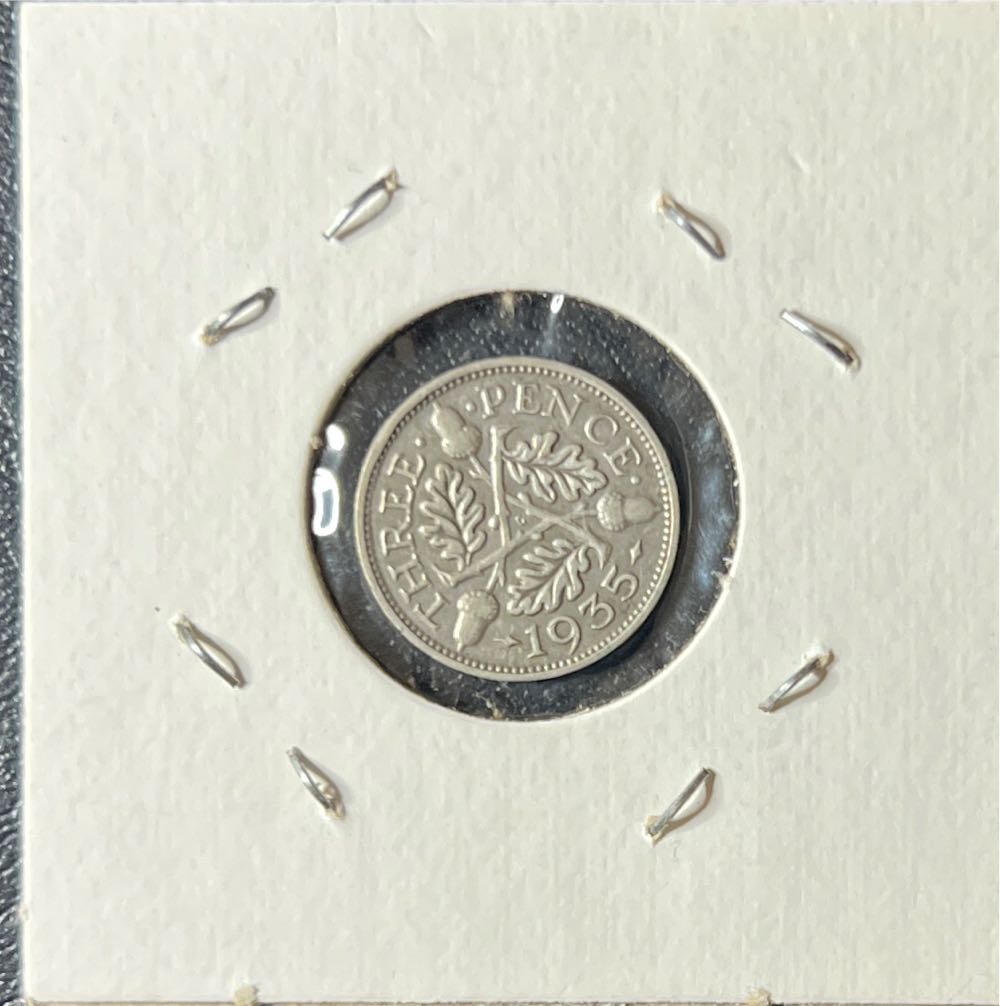 1935 United Kingdom 3 Pence  coin collectible - Main Image 2