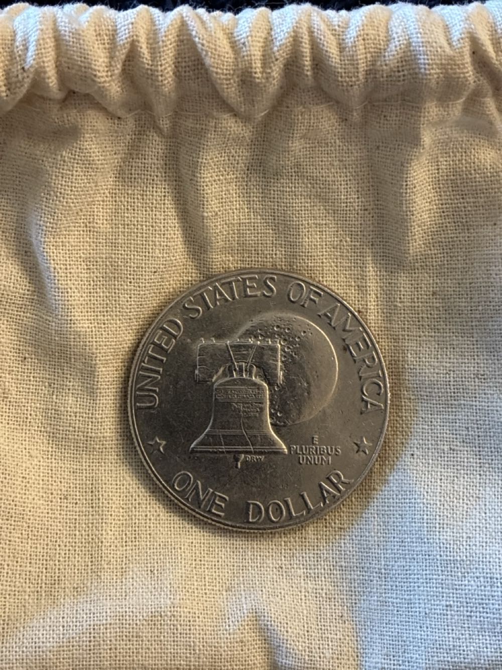 Eisenhower Dollar (Bicentennial Liberty Bell Moon Reverse)  coin collectible - Main Image 2