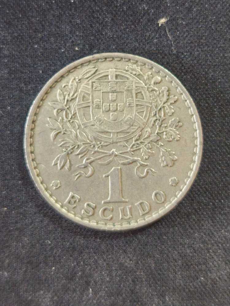 1 Escudo  coin collectible - Main Image 2