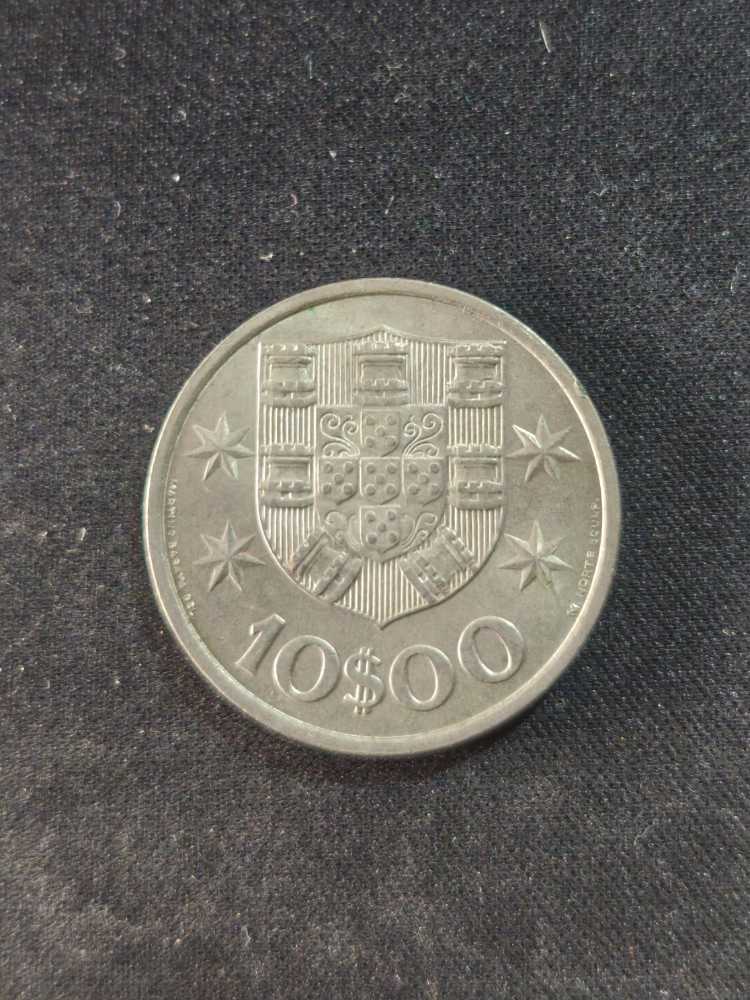 10 Escudos  coin collectible - Main Image 2