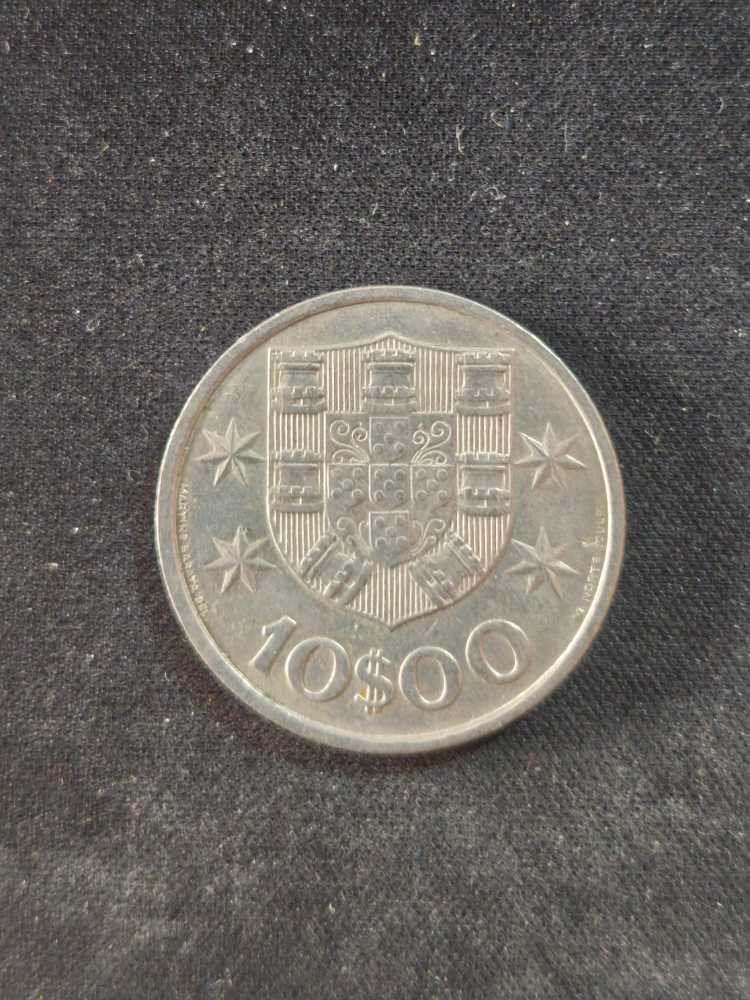10 Escudos  coin collectible - Main Image 2