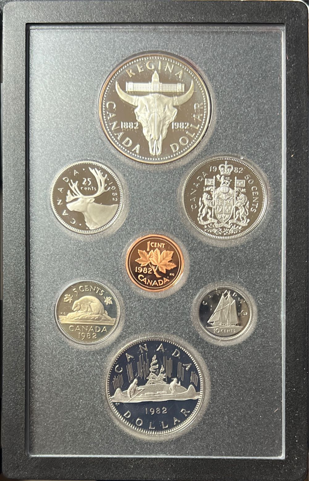 1982 Royal Canadian Mint Coin Set  coin collectible - Main Image 2