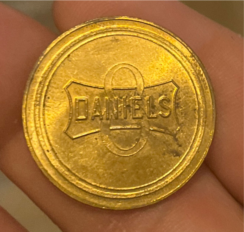 Franklin Mint 1921 Daniels Town Brougham Token  coin collectible - Main Image 2