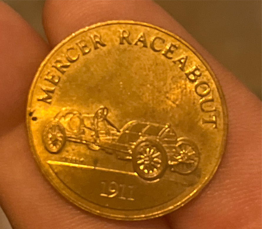 2004 Prince Of Wales Badge 2p