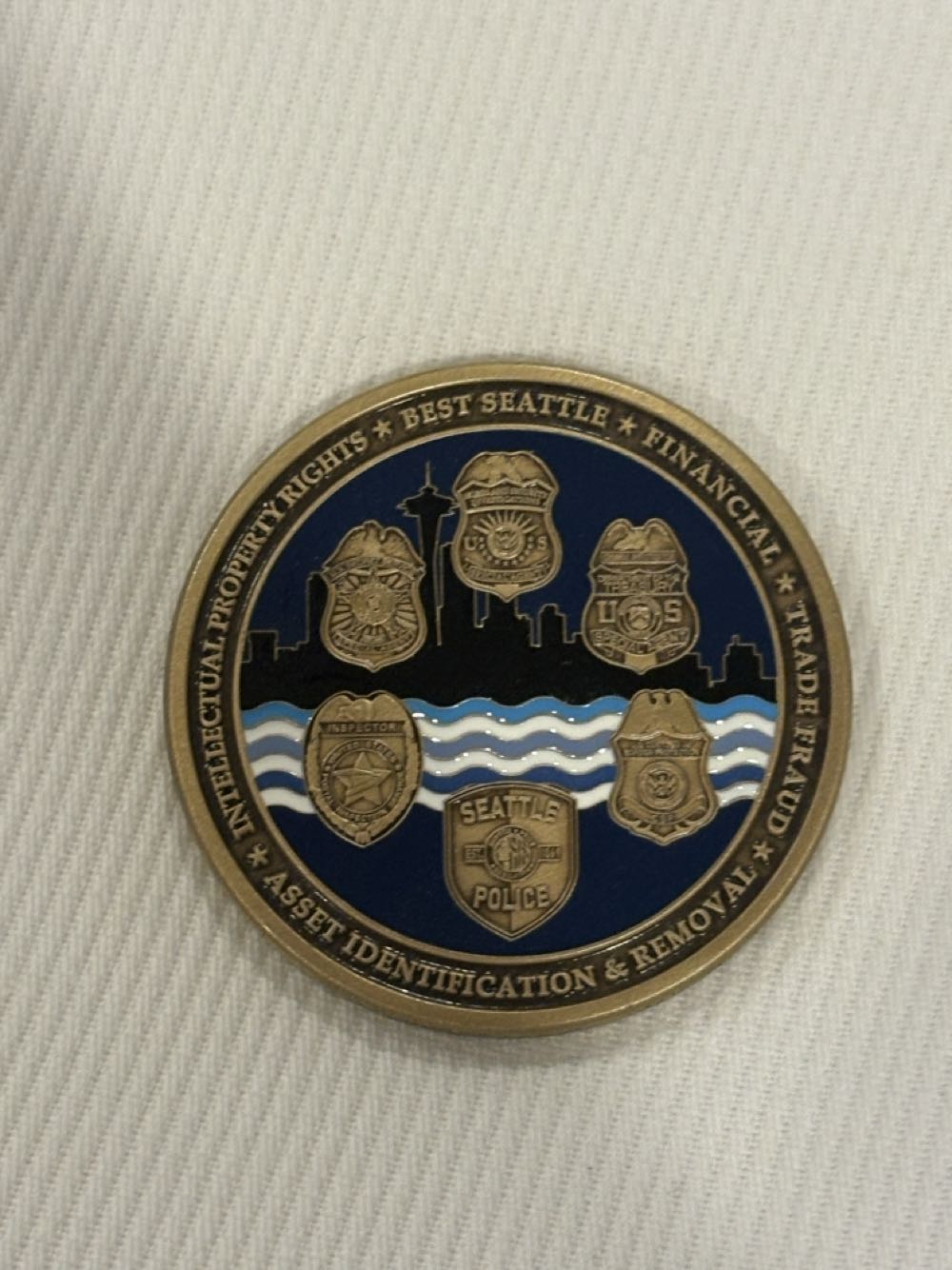 1967 Elizabeth II One Penny (2)