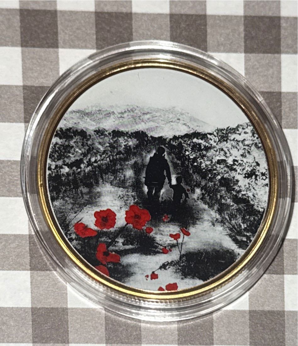 War Poppy Collection by Jacqueline Hurley ”My Knight in Body Armour” Gold Coin  coin collectible - Main Image 2