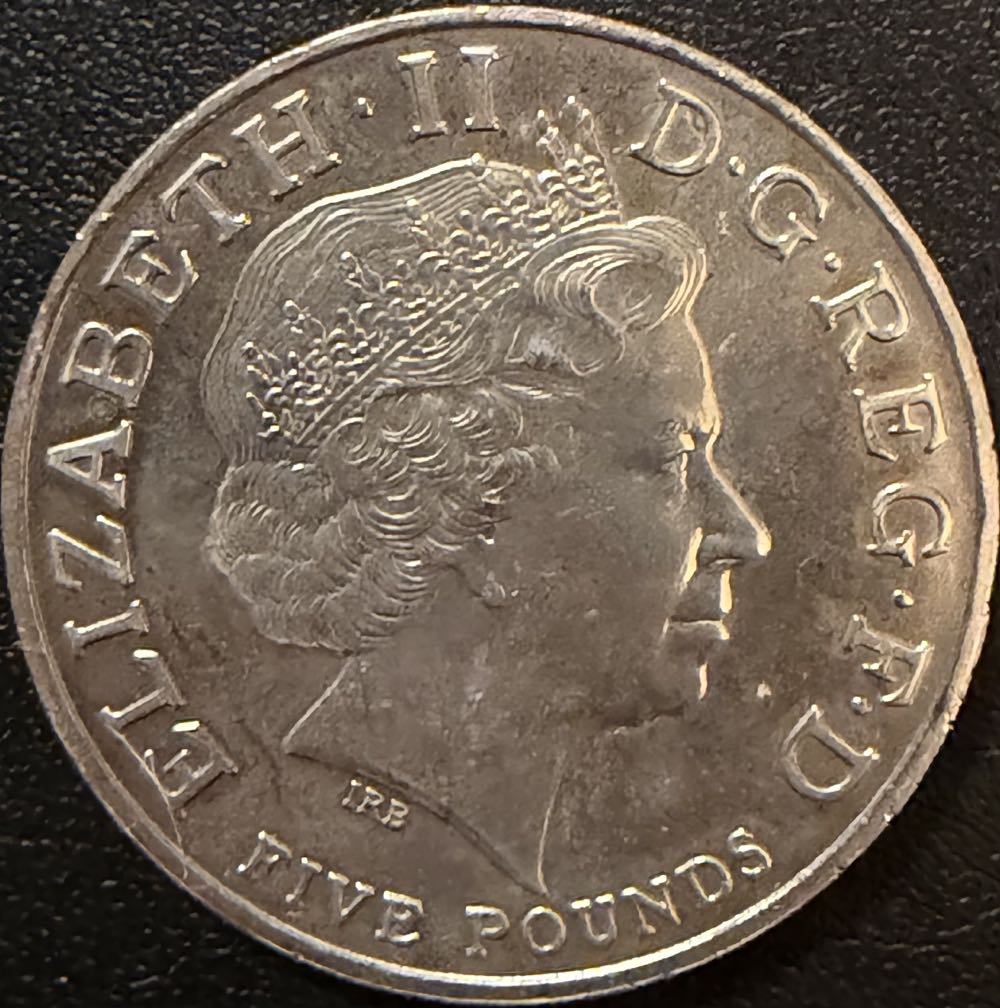 2002 Queen Mother Memorial £5  coin collectible - Main Image 2