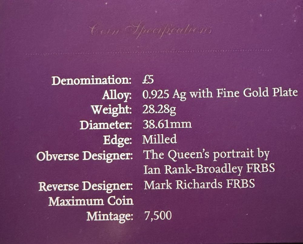 2011 William And Catherine Wedding £5  coin collectible - Main Image 4