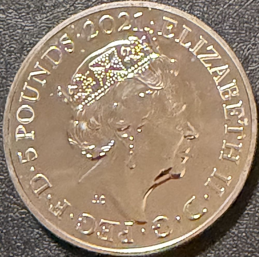 2021 Mr Men - Mr Happy £5  coin collectible - Main Image 2