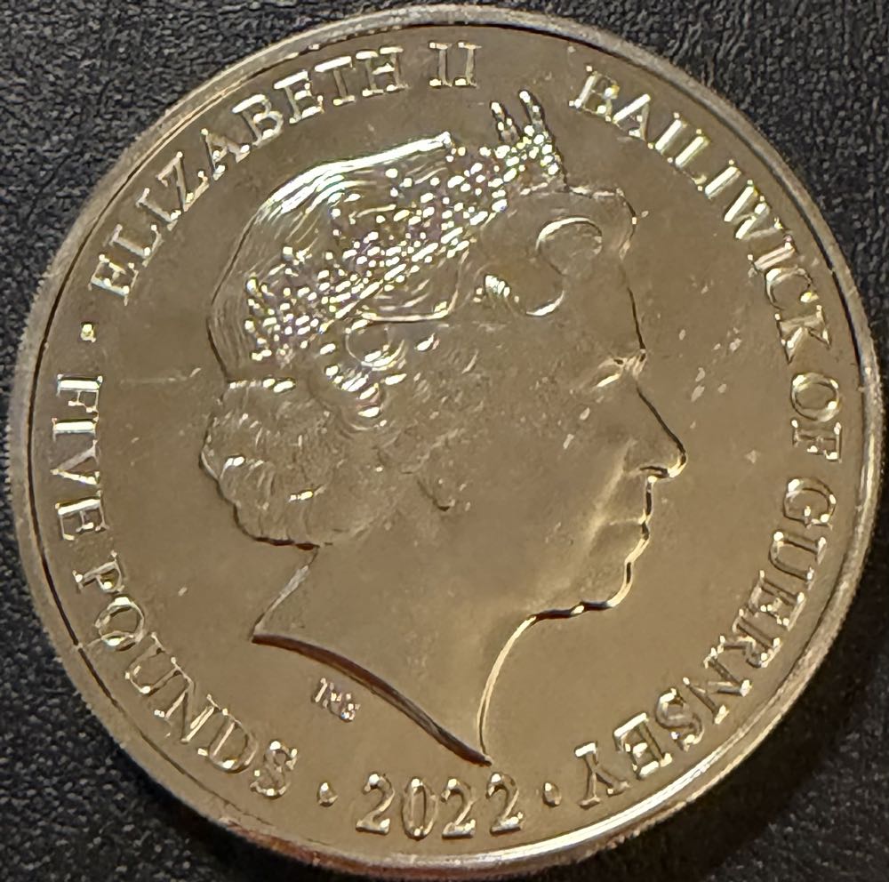 2022 Elizabeth II Platinum Jubilee £5  coin collectible - Main Image 2
