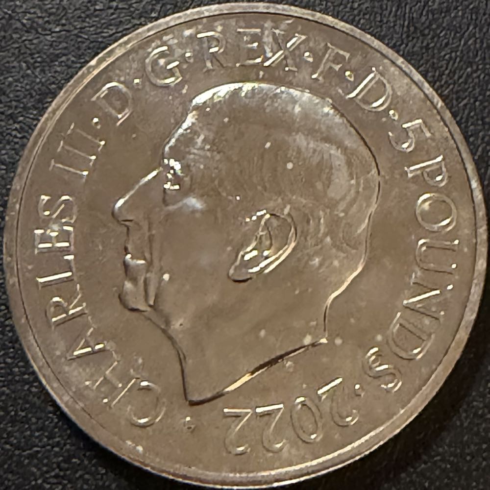 2022 The Queens Reign 1926-2022 £5  coin collectible - Main Image 2