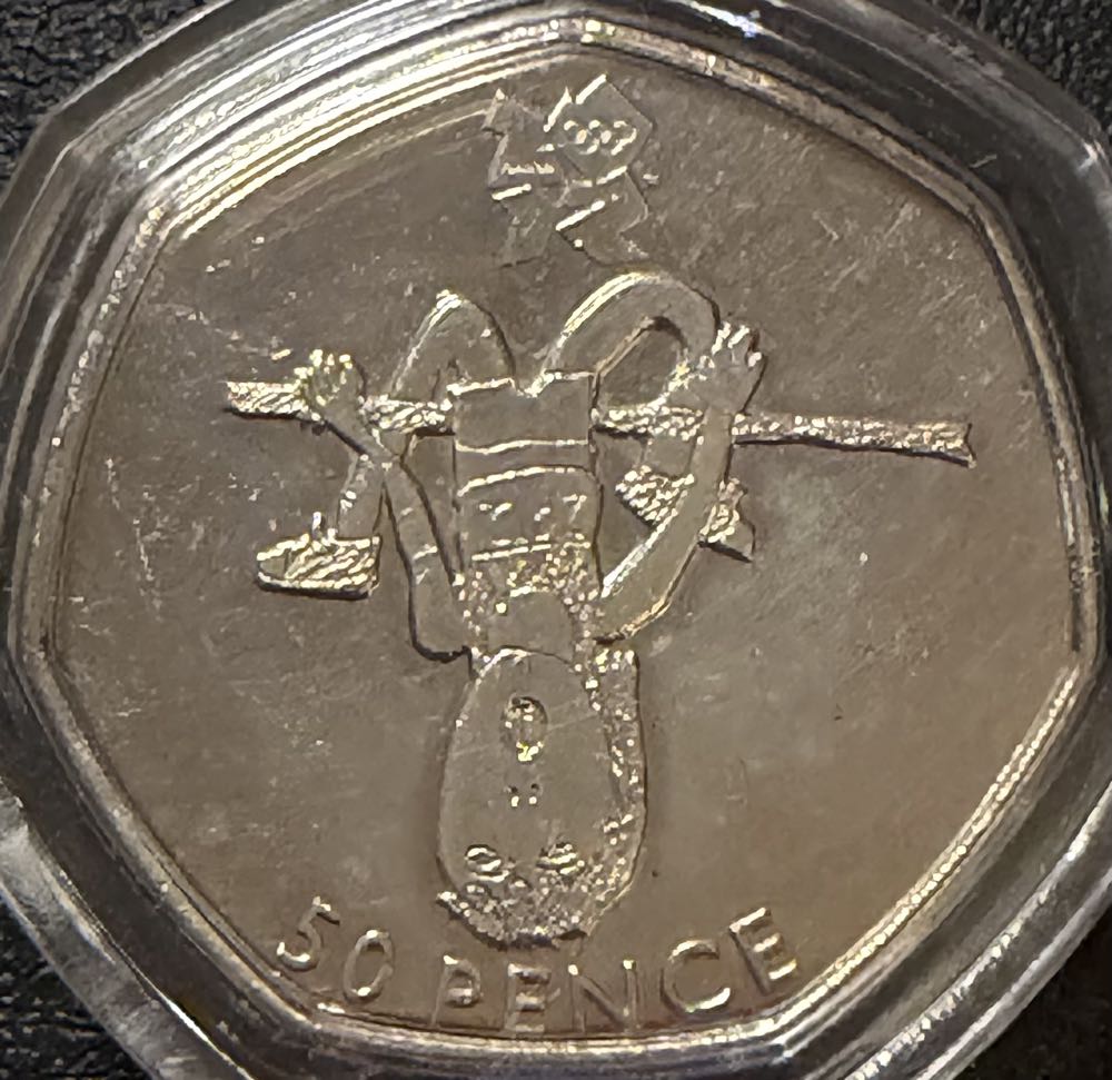 1999 Millennium 2000 £5