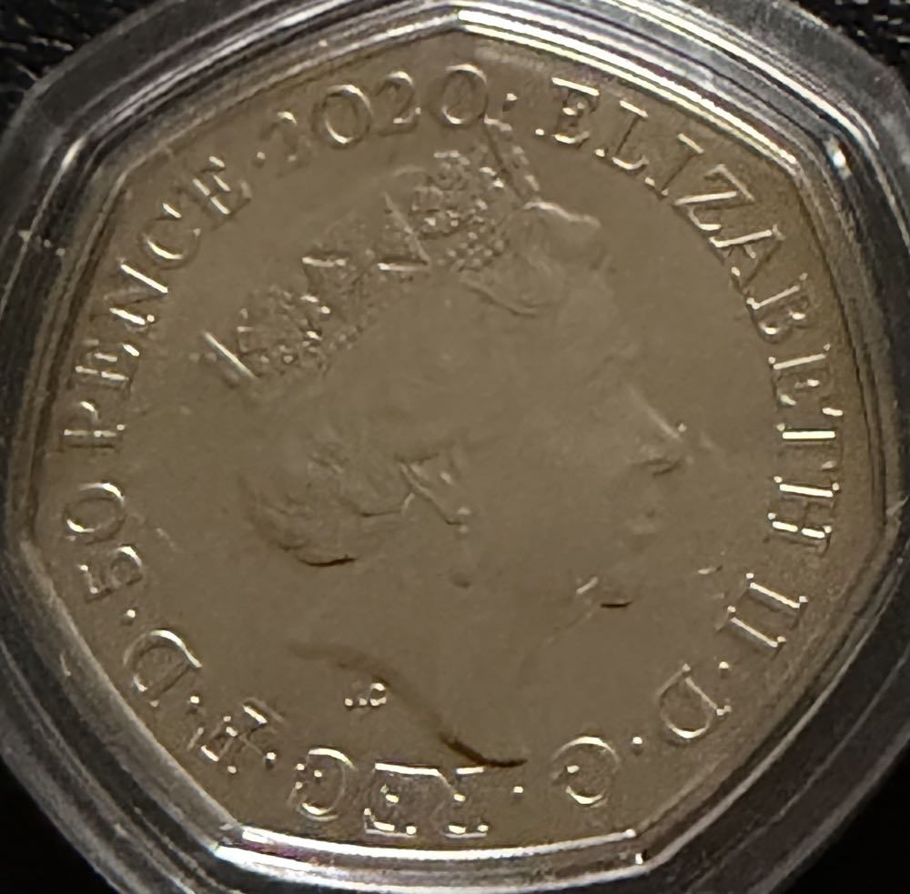 2020 Iguanodon 50p  coin collectible - Main Image 2