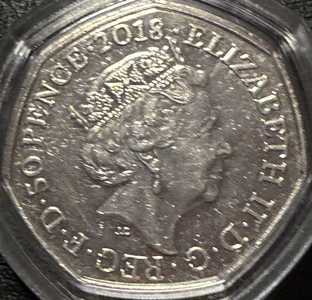 2018 Paddington At The Station 50p  coin collectible - Main Image 2