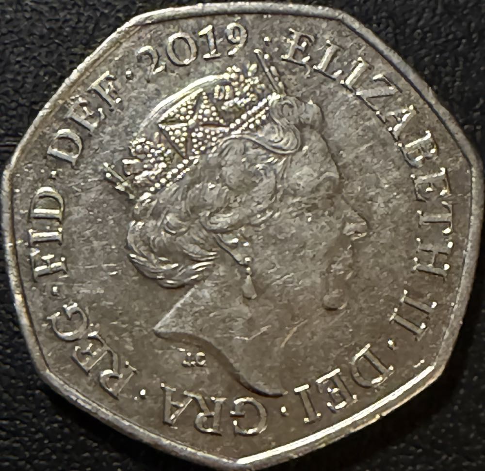 2019 Royal Shield Of Arms 50p  coin collectible - Main Image 2