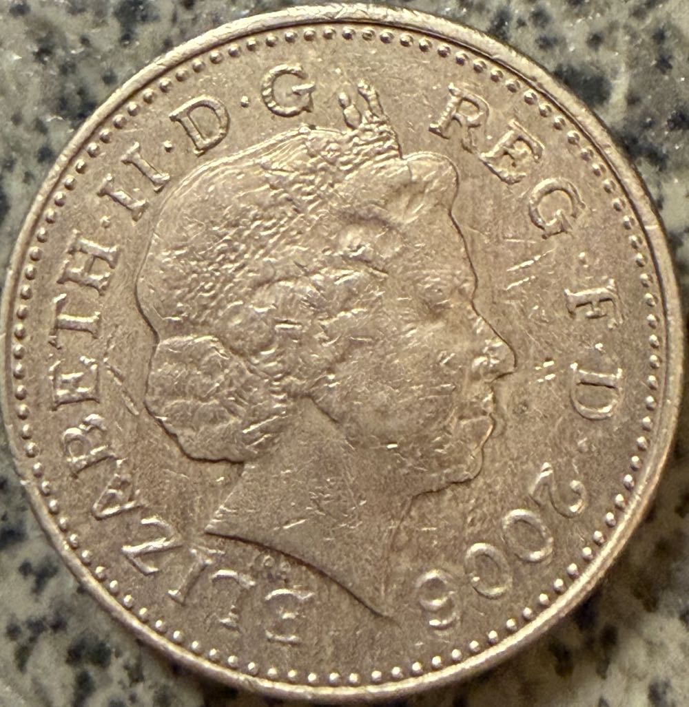 2006 Egyptian Arch Railway Bridge £1  coin collectible - Main Image 2