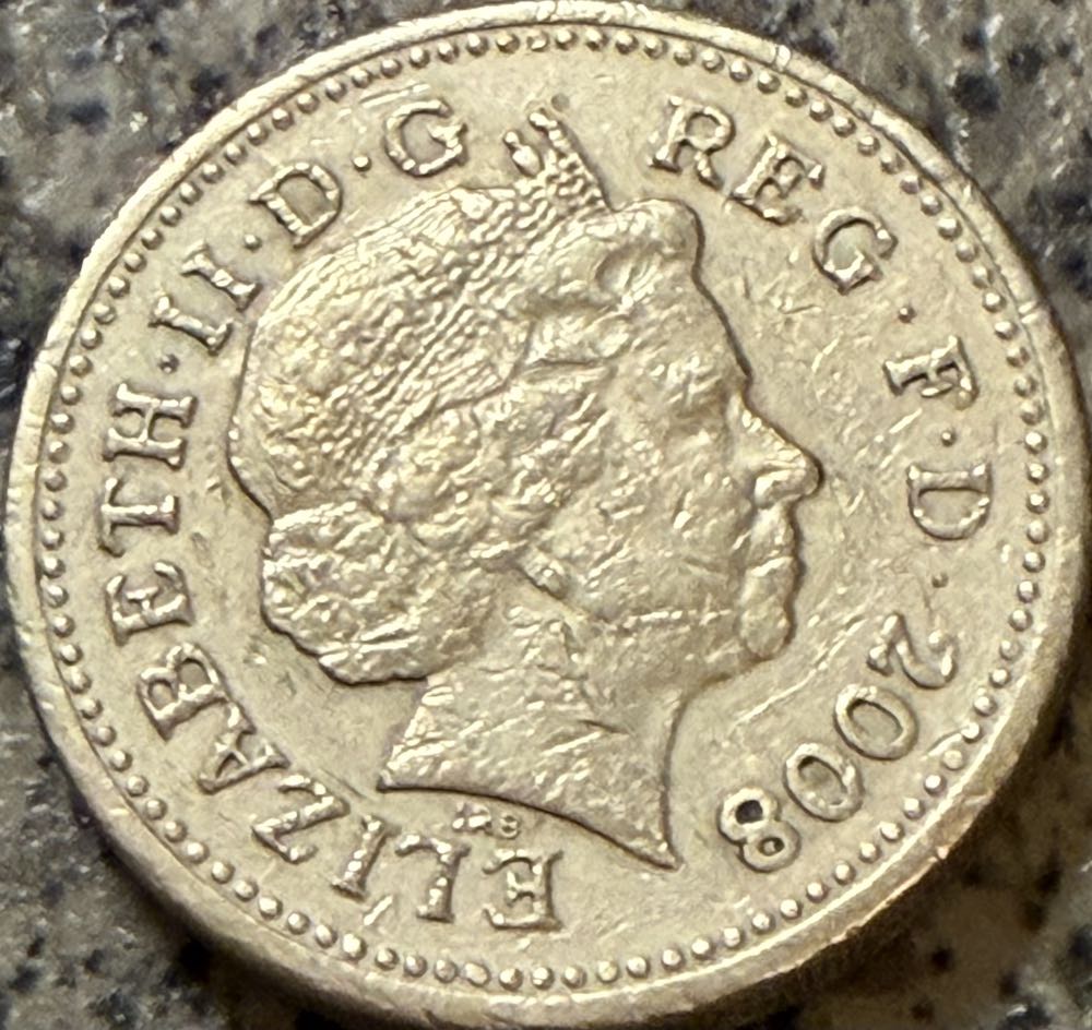 2008 Royal Coat Of Arms £1 (2)  coin collectible - Main Image 2