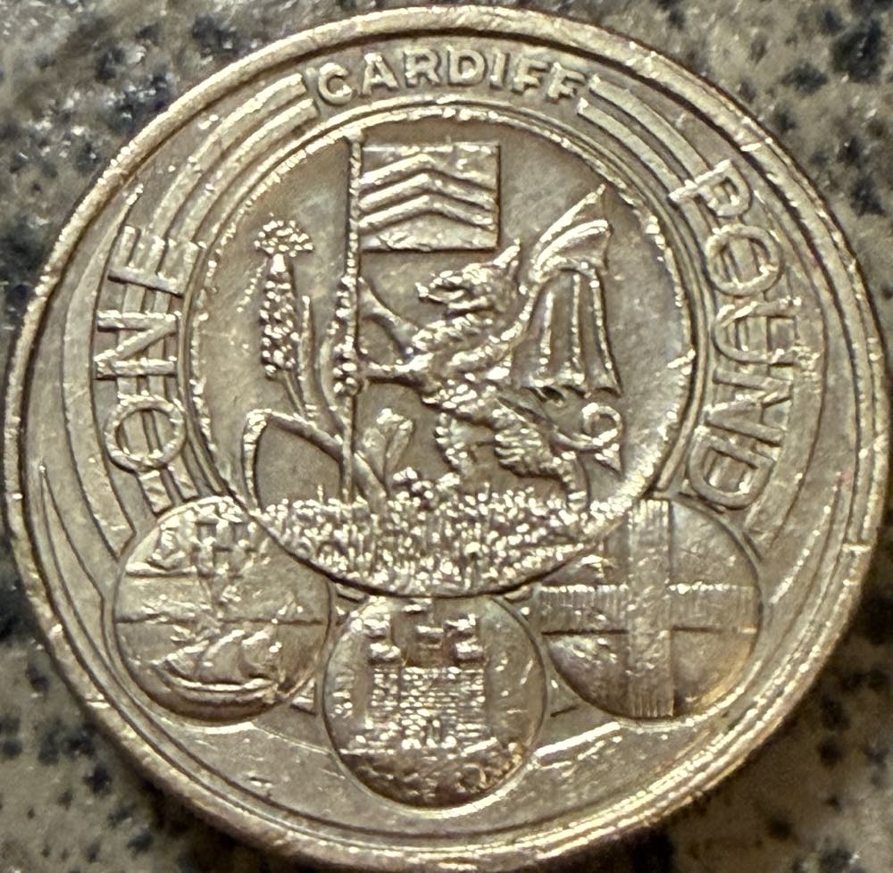 2013 Britannia Datestamp £2