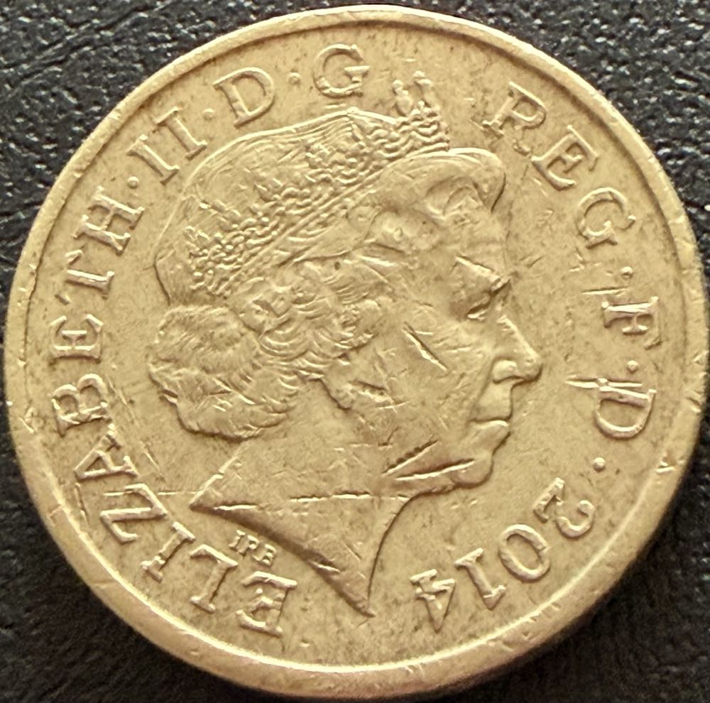 2014 Royal Shield Of Arms £1  coin collectible - Main Image 2