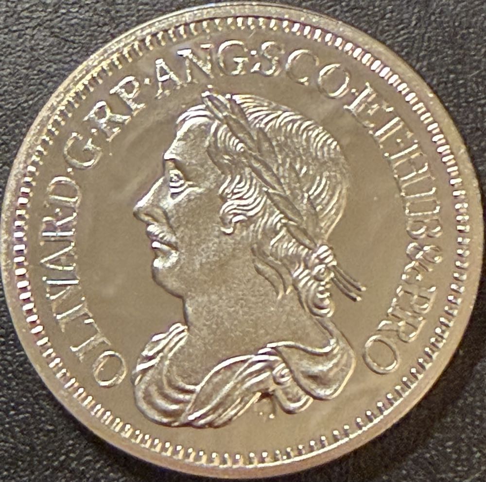 Oliver Cromwell Silver Sixpence Replica Medal  coin collectible - Main Image 2