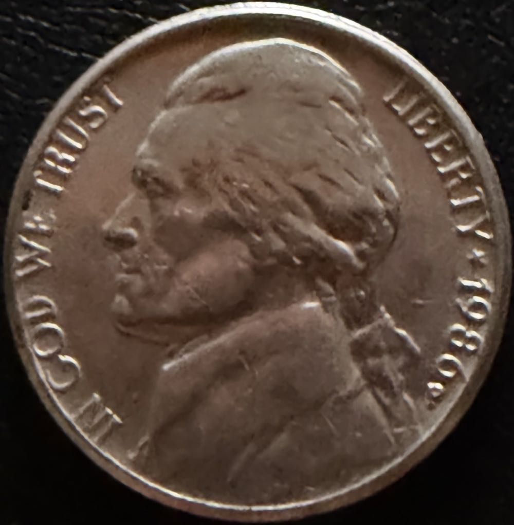 2023 Red Squirrel 2p (2)