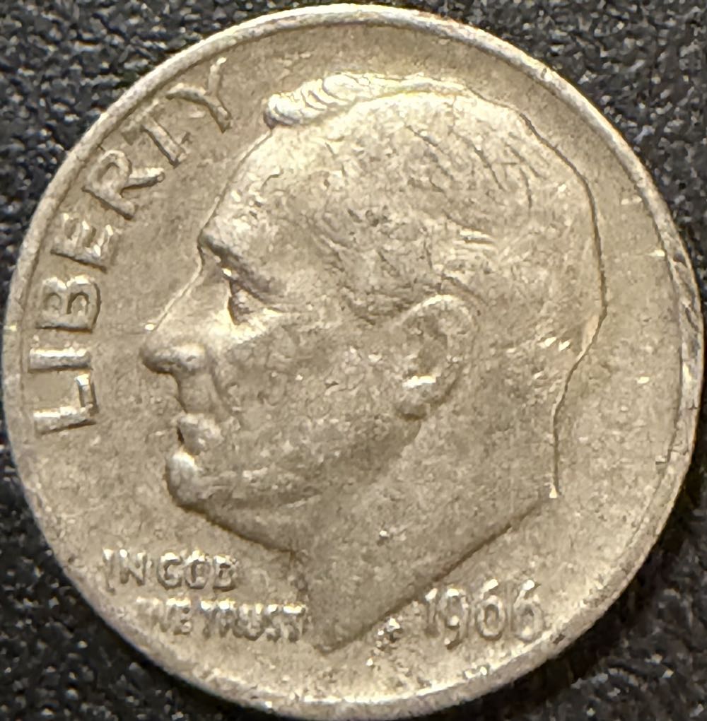 2023 Tutankhamun’s Death Mask 50p (2)