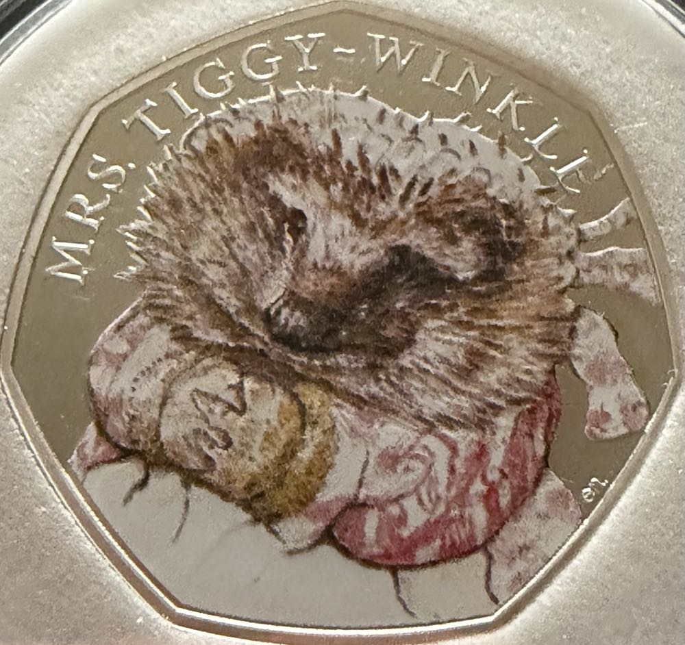 2023 Red Squirrel 2p (2)