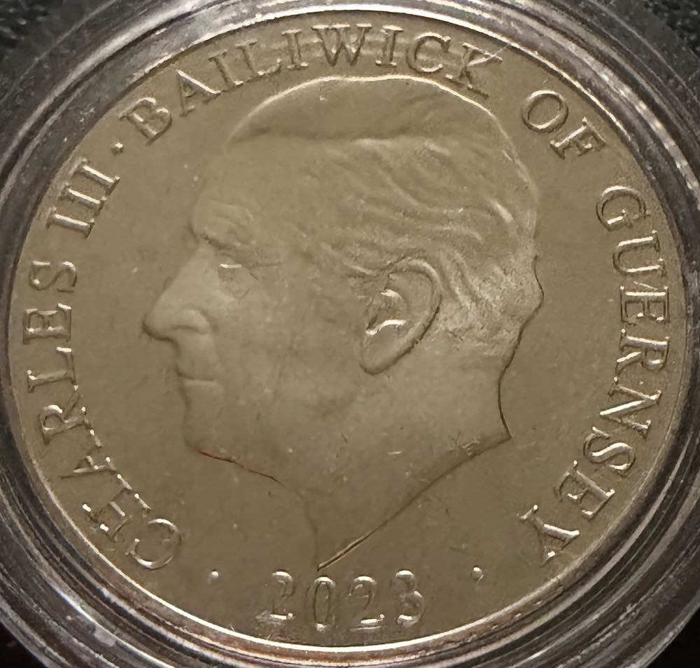 2023 Wildlife Roach 10p  coin collectible - Main Image 2