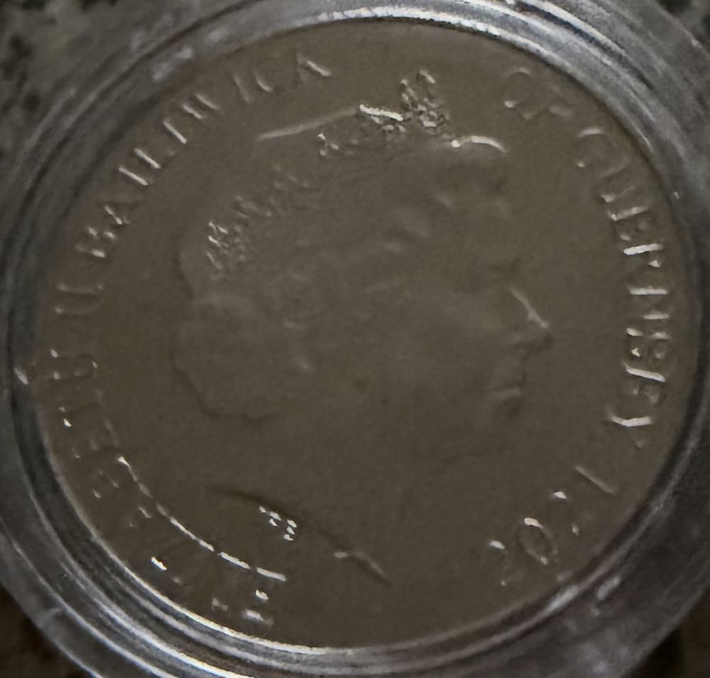 2021 Wildlife White Tailed Bumblebee 10p  coin collectible - Main Image 2