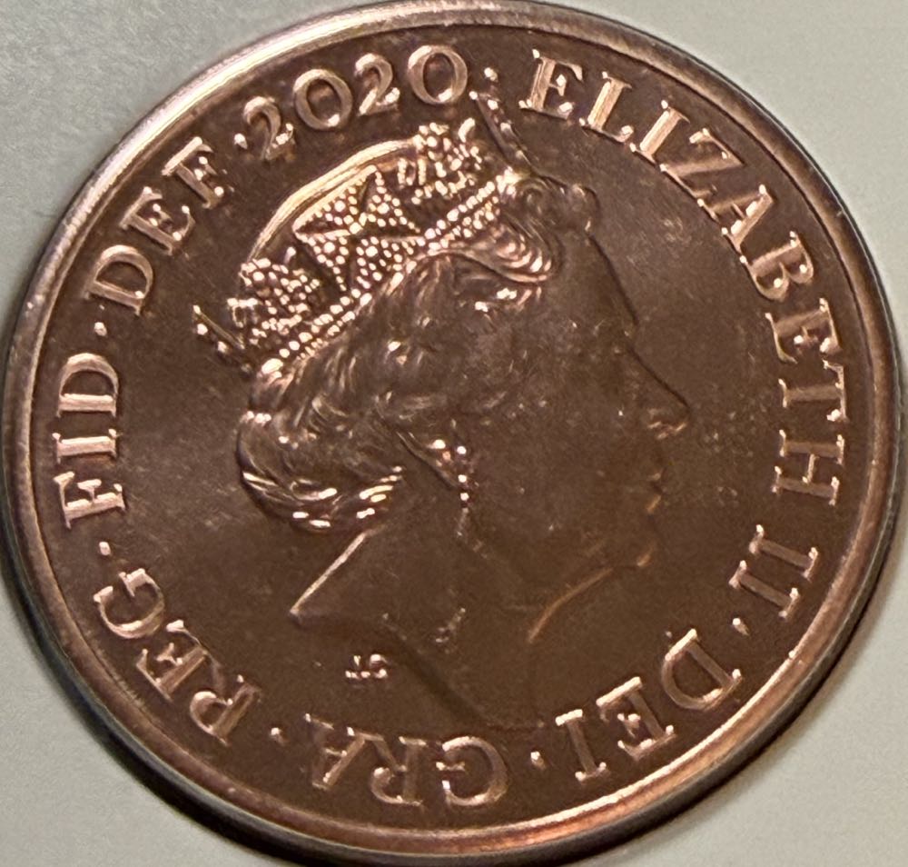 2020 Shield 2p  coin collectible - Main Image 2