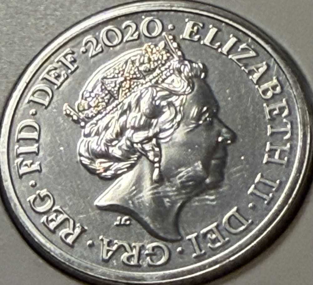 2020 Shield 10p  coin collectible - Main Image 2