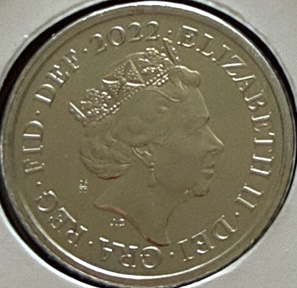 2022 Shield 5p  coin collectible - Main Image 2