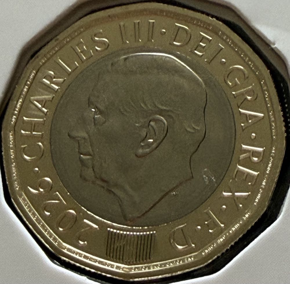 2026 British Bees £1  coin collectible - Main Image 2