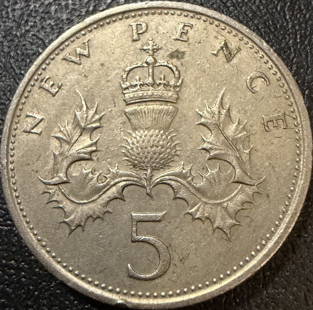 1969 Elizabeth II 5 New Pence  coin collectible - Main Image 2