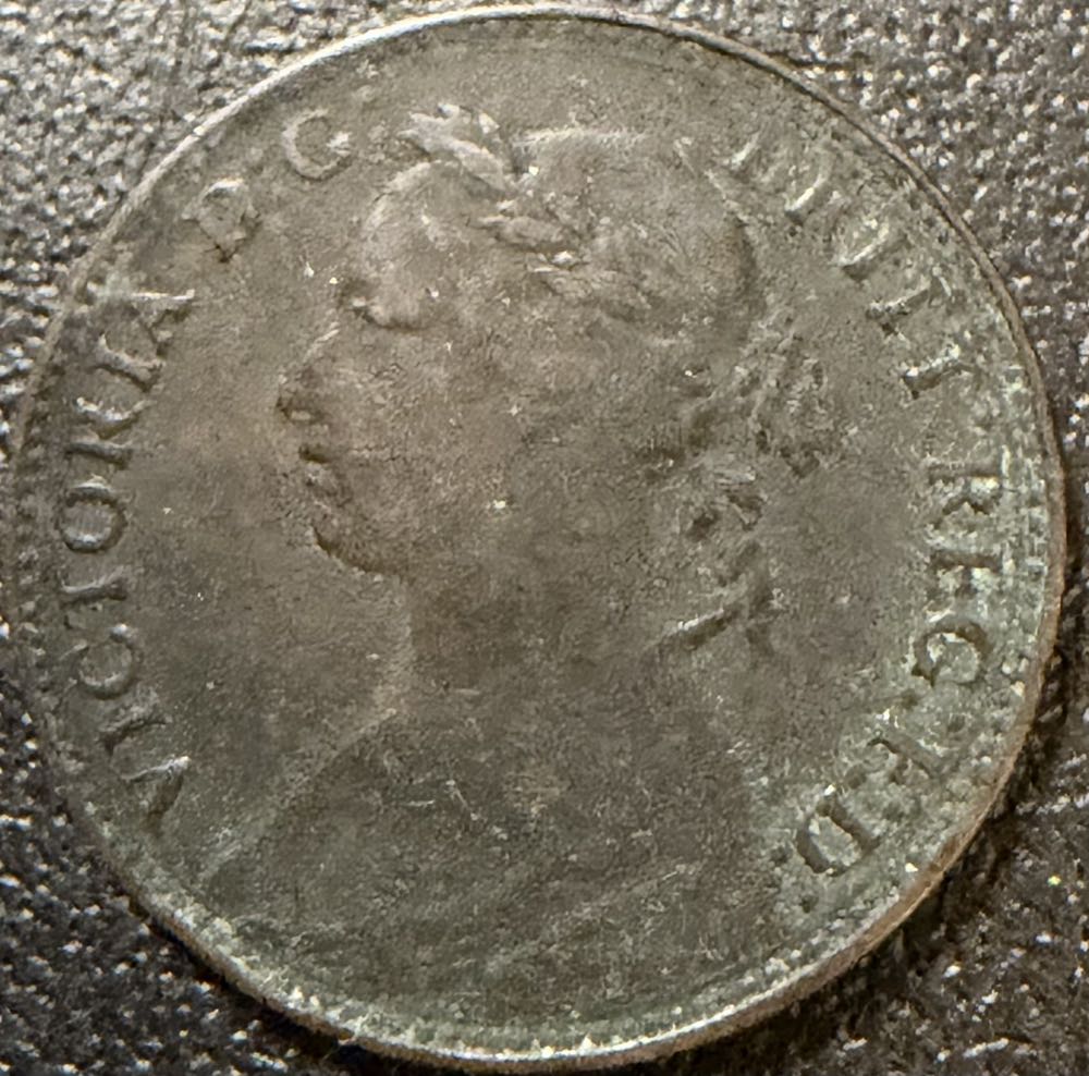 1861 Victoria Farthing  coin collectible - Main Image 2