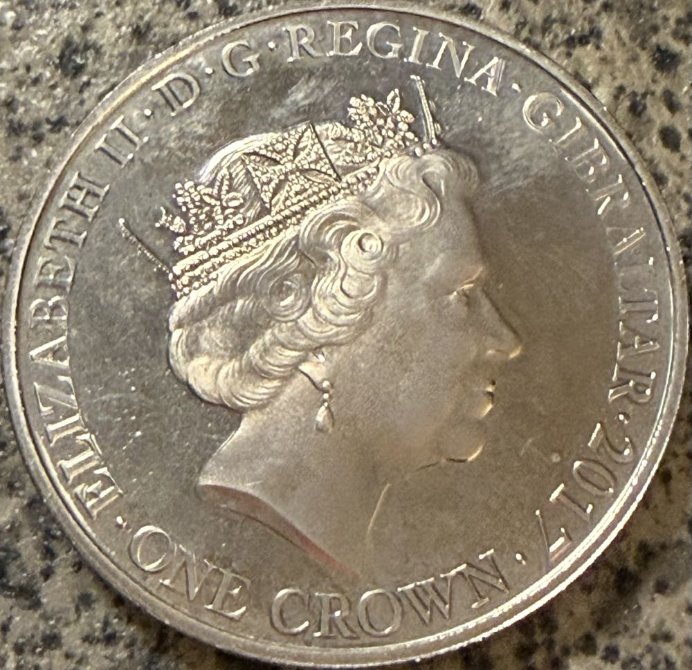 2017 Lest We Forget Angel Crown  coin collectible - Main Image 2