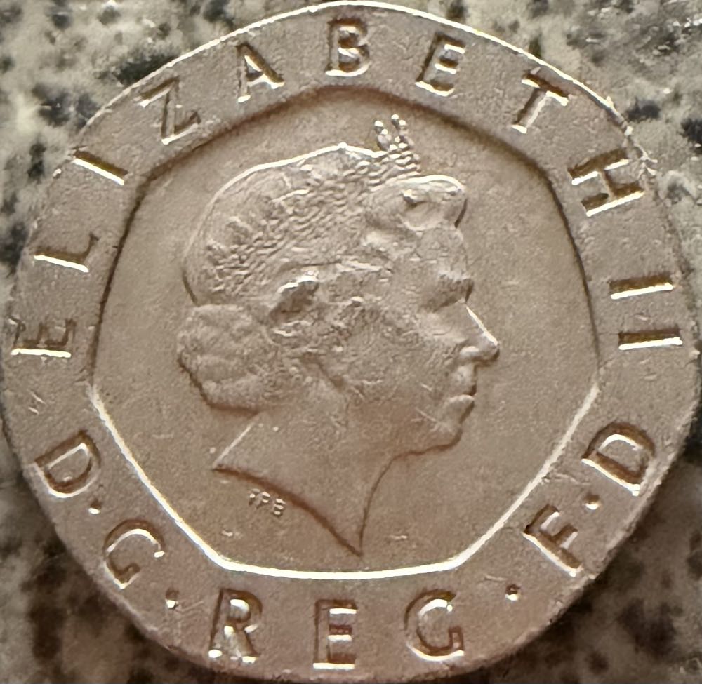 2003 Tudor Rose 20p  coin collectible - Main Image 2