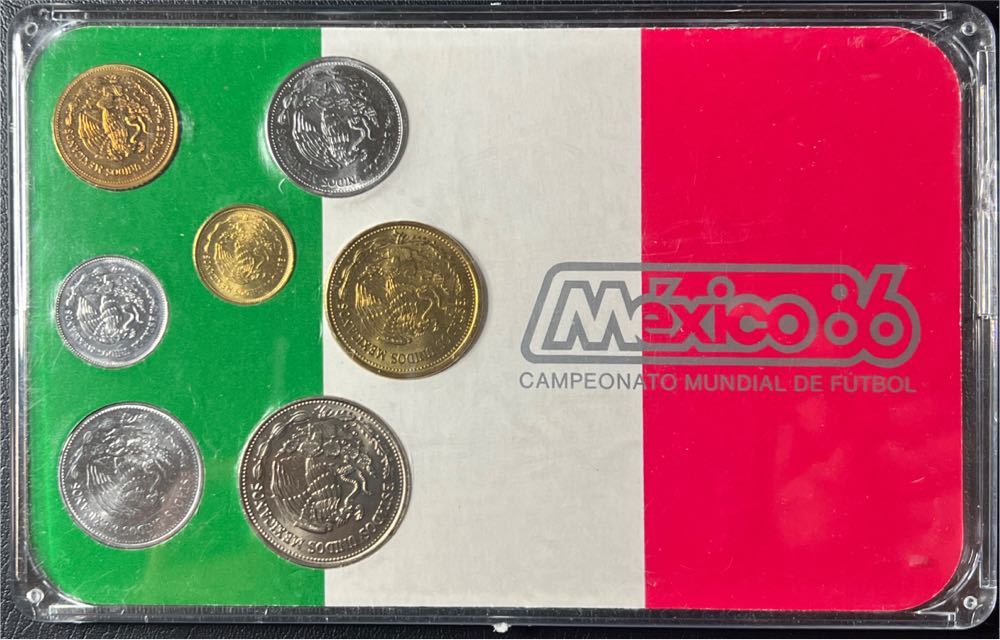 1986 Mexico Soccer World Championship Coin Set   coin collectible - Main Image 2