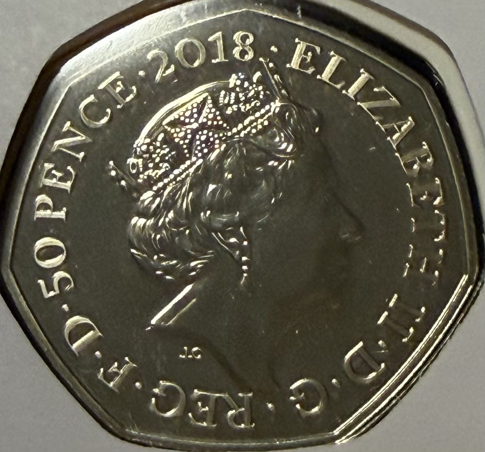 2018 Paddington At The Station 50p (3)  coin collectible - Main Image 2