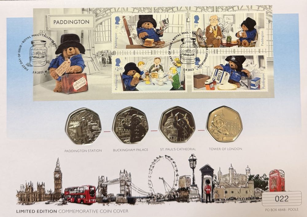 2018 Paddington At The Station 50p (3)  coin collectible - Main Image 3